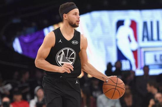 却指向一个 却指向一个